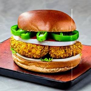 Spicy Jalapeno Paneer Burger