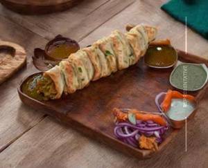 Spicy Schezwan Chicken Roll