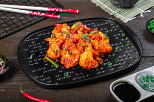 Singapore Chilli Prawn 8 Pcs
