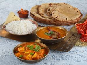 4 Boxes - Mutter Paneer Combo