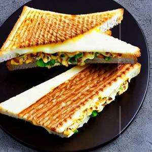 Omelette Mushroom Cheese Sandwich