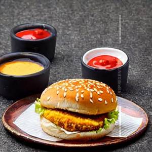 Spicy Paneer Burger