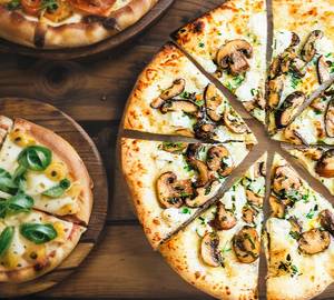 Cheese And  Mushroom Pizza [Small]