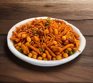 Tikhat Farsan (500Grams)