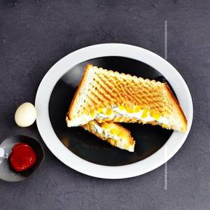 Cheesy  Egg Sandwich