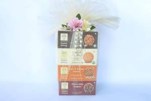 G Gift Hamper C8 Pc