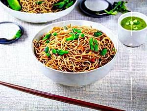 Veg Schezwan Noodles