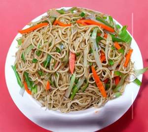Hakka Noodles [Veg]