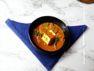 Mattar Paneer