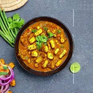Baby corn mutter masala