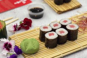 Red Tuna Maki (6 Pcs)