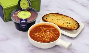 Classic Minestrone Soup