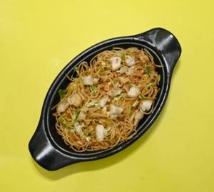 Chicken Chilli Garlic Noodles