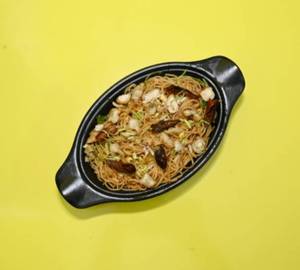 Chicken Schezwan Noodles