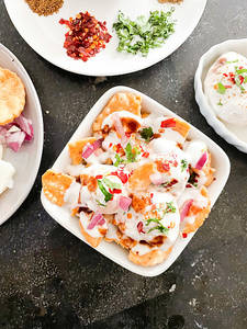 Dahi Bhalla Papdi