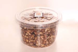 Peanut Choco Cookies 500 Gms Plastic Box