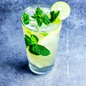 Mint lemonade