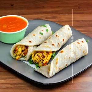 Egg Chicken Mexican Cheese Roll