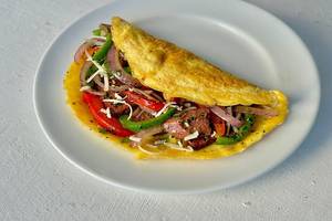 Peppers Sausage & Cheese Denver Omelette