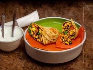 Chilli paneer roll