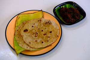 Chapati (3) + Chicken Sukka Combo