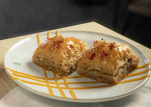 Baklava (2 Pcs)