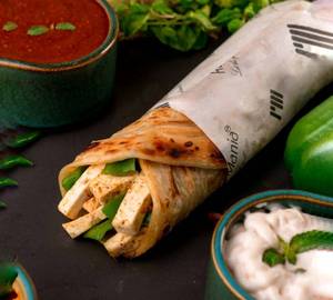 Tandoori paneer wrap