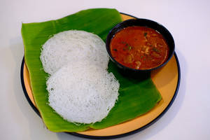 Idiyappam + Veg Curry Comb