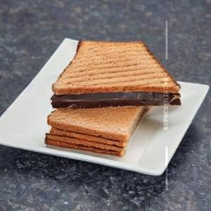 Choco kitkat sandwich