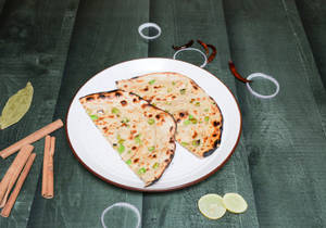 Hari Mirch Parantha