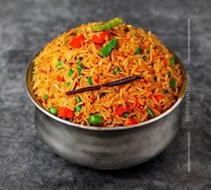 Veg Schezwan Fried Rice