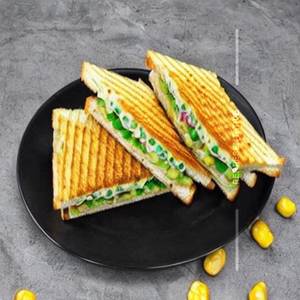 Cheese Corn & Peas Sandwich