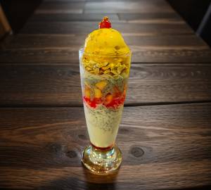 Royal Falooda (Vanilla, Mango)