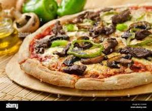 Mushroom pepper fry gravy pizza