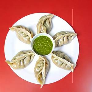 Chicken momos