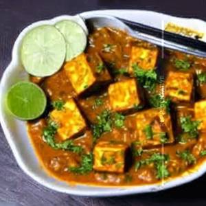 Matar Paneer
