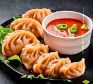 Paneer momos [steamed momos]