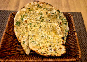 Butter Garlic Naan