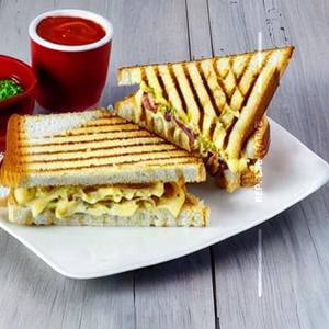 Spicy cheesy sandwich