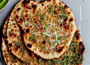 Chicken Keema Naan
