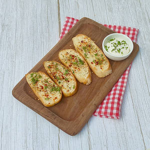 Classic Garlic Bread