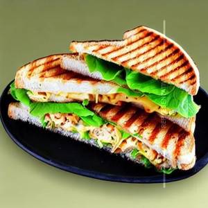 Bread omeltte chicken chesse sandwich