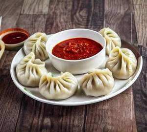 Veg Paneer Steamed Momos