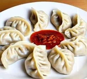 Chicken schezwan  steamed   momos