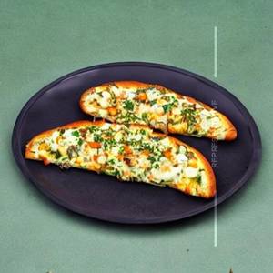 Egg Stuffed Garlic Bread 