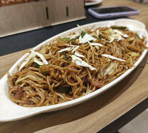 Street Style Chowmein