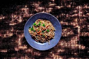 Mushroom Schezwan Noodles