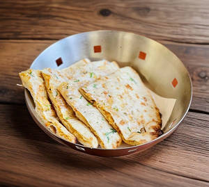 Paneer Stuffed Naan