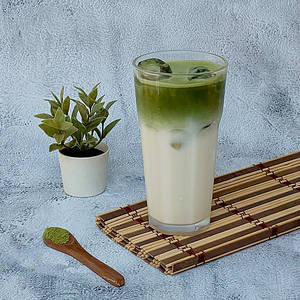 Iced Matcha Latte