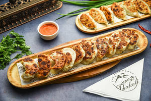 Chicken Kothay Momo (pot Stickers) (8 Pcs)